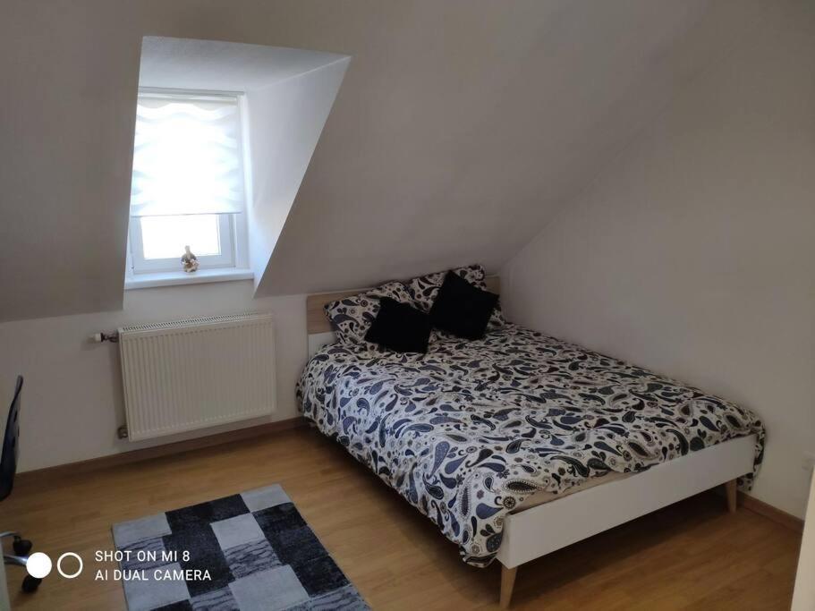 קולמר Joli Appartement Avec Place De Parking Prive מראה חיצוני תמונה