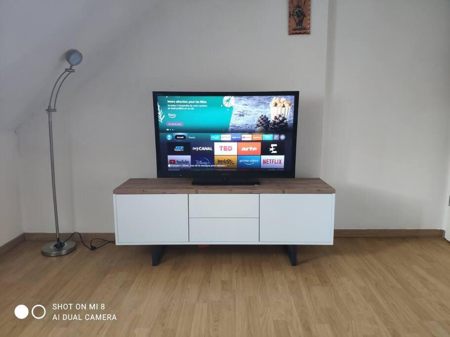 קולמר Joli Appartement Avec Place De Parking Prive מראה חיצוני תמונה